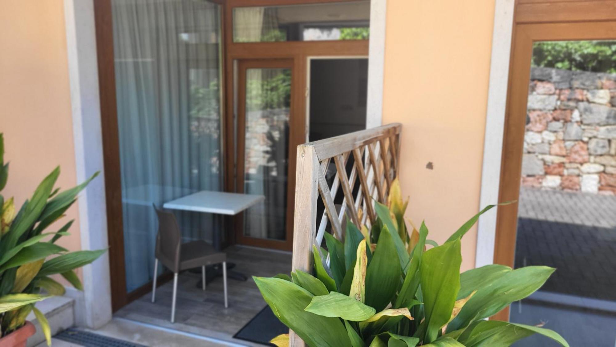 Residence Villa Margherita Brenzone Extérieur photo